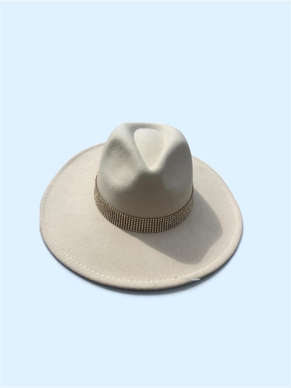 Neutral Wide-Brim Fedora Hat with Gold Band